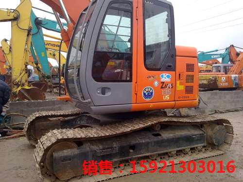 进口日立ZX135挖掘机